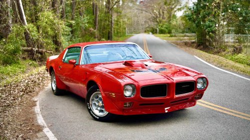 8 1970s classic cars to buy before 2027