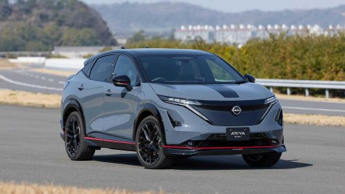 Nissan SUV interior comparison: Space, comfort, and features across models