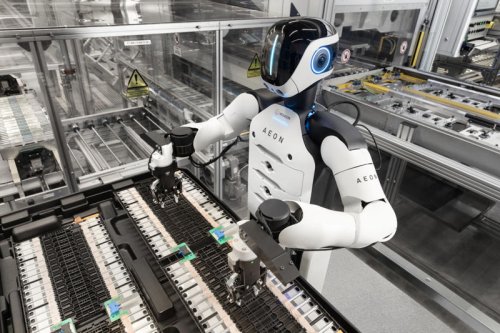 BMW, BMW’s new factory workers aren’t human