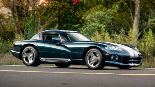 The overbuilt American car that defied logic