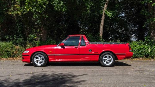 Rare Ford Falcon XR8 ute: 212 manual 5.0L V8 pickup trucks produced