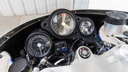 Japan built a motorcycle that embarrassed every European superbike