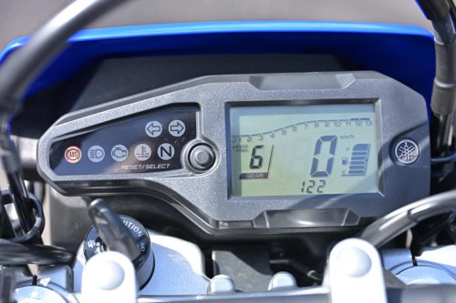 ヤマハ WR125Rは125ccの常識を超える?フルサイズ車体×VVAで街も林道も楽しい理由