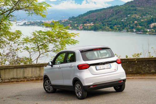 Mide 3,62 metros y es el coche eléctrico más pequeño del mercado en España: esto vale en marzo de 2026