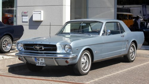 10 vintage cars that defined American driving culture