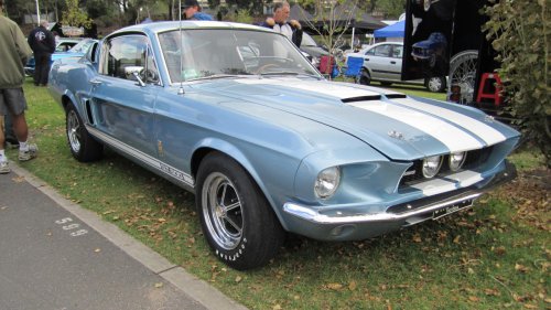 10 classic cars that still feel special to drive today