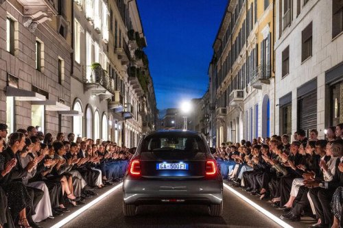 Stellantis, Stellantis considers using Chinese EV technology to save money