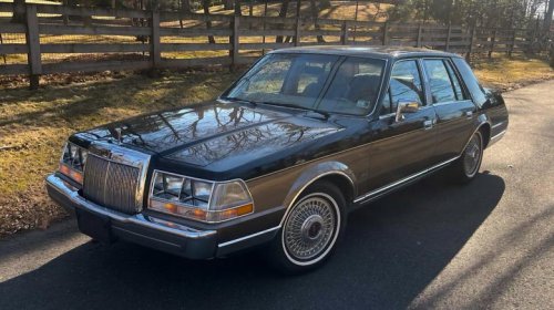 At $12,500, could you have designs on this 1985 Lincoln Continental Valentino Edition?