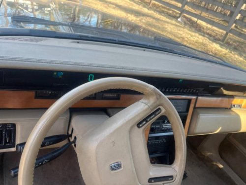 Lincoln, At $12,500, could you have designs on this 1985 Lincoln Continental Valentino Edition?