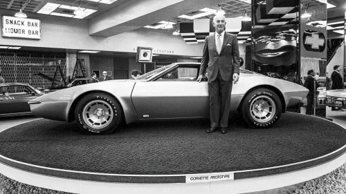 Chevrolet, Chevrolet's mid-engine prototype: The Aerovette's rotary engine story