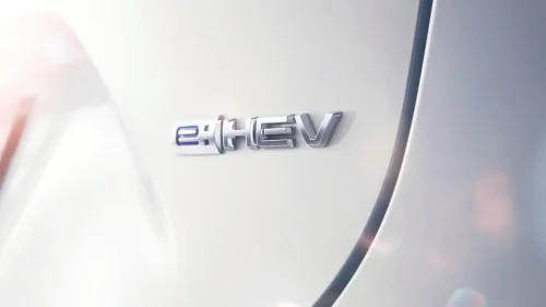Una encuesta de la OCU a 85.000 conductores europeos señala que los coches híbridos no enchufables son los que menos problemas dan