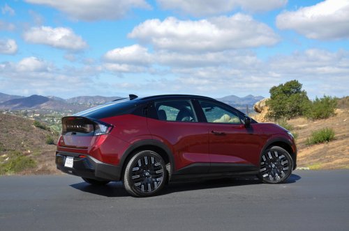Nissan, Nissan Leaf, Nissan recalls 2026 Leaf EV that could catch fire while parked