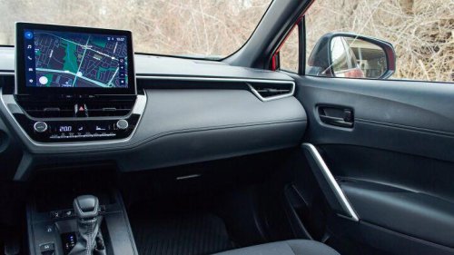 2026 Toyota Corolla Cross SE: All the details