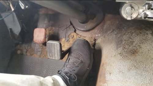 Plymouth | Plymouth's Hy-Drive transmission was half-manual, half-automatic, and totally confusing