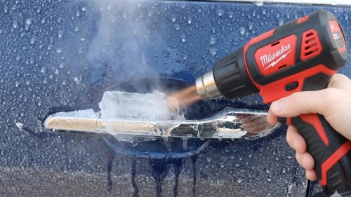 How to unfreeze your car door without damaging the handle