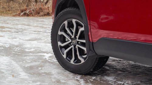 2026 Toyota Corolla Cross SE review: Familiar fuel-sipper