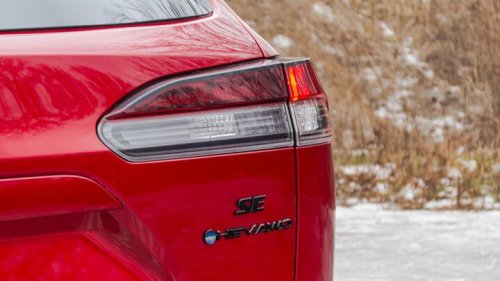 2026 Toyota Corolla Cross SE: All the details