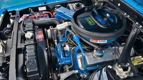 The forgotten cousin of a legendary sports car that’s just as good