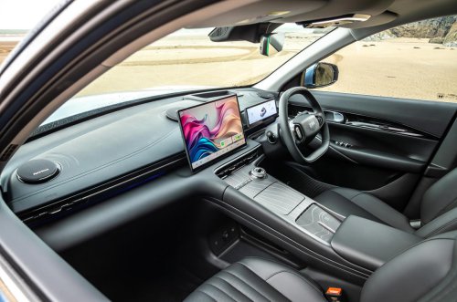 Reseña del automóvil Geely Starray: ¿Este SUV enchufable es estelar o mediocre?