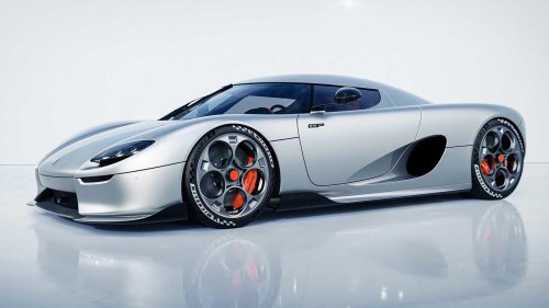 Koenigsegg is the only automaker that can sell you both a manual and automatic in one