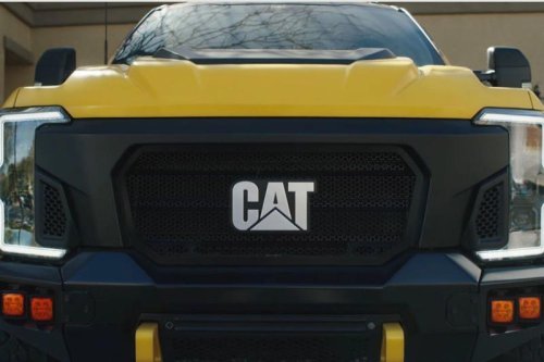 Ford, Caterpillar’s first pickup looks a lot like a Ford Super Duty