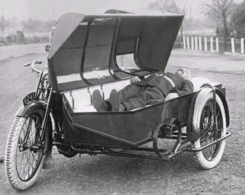 Retro Harley-Davidson pics of freedom to the max