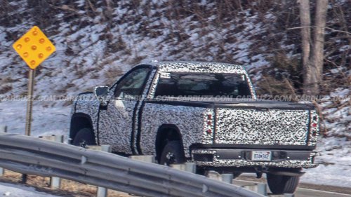 Shorty regular cab Silverado prototype spotted testing