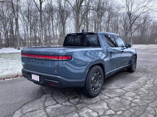 Rivian, 2026 Rivian R1T interior review: Missing the buttons; otherwise elite