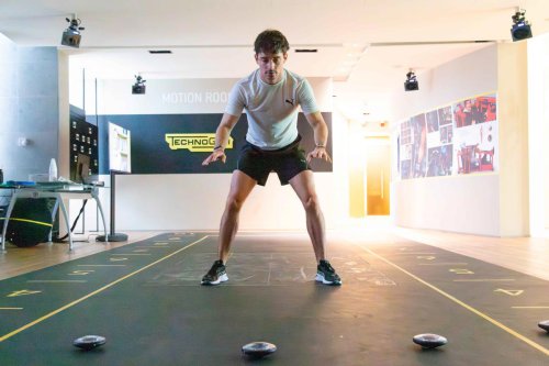 Charles Leclerc hace su entrenamiento físico con IA: se ha instalado en casa un gimnasio inteligente