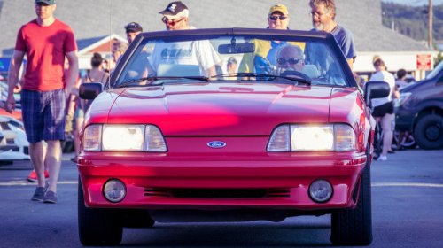 These are the most hot girl cars