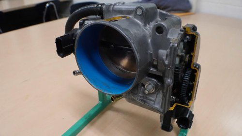 Throttle body cleaning guide: Step-by-step instructions