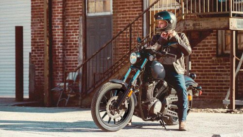 The cruiser with Honda reliability and Harley-level presence