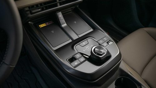 Toyota, 2026 Toyota bZ Woodland interior and exterior picture gallery