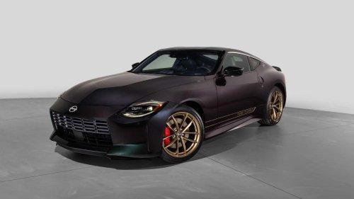 7 sports cars that offer a manual transmission at no extra cost