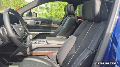 10 must-know Cadillac Vistiq features for family SUV buyers