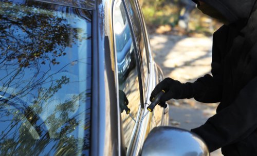 En España roban 90 coches cada día: la oleada silenciosa que ya arrasa, incluso, en ciudades donde nunca antes ocurría