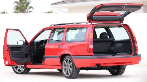 The station wagon that had no business being this fast