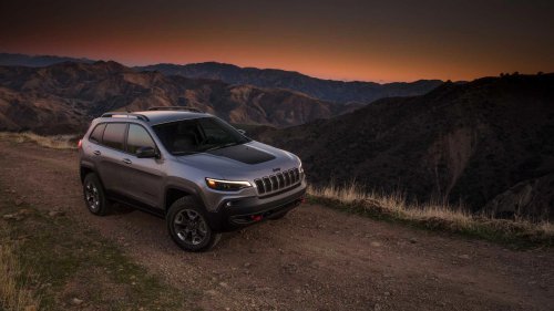 Jeep, Jeep only ever built one V6 engine that was truly its own