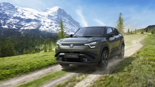 El Suzuki e-Vitara ya tiene precio en España: un eléctrico con alma 4x4 por menos de 29.000 euros