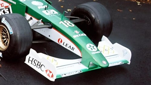 Aston Martin, Doble golpe rumbo a Australia: Aston Martin no está solo, otro F1 verde de un español tampoco estará listo