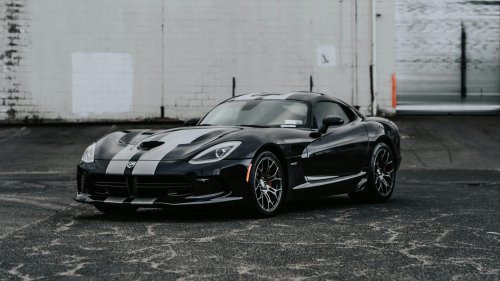 10 of the most impractical sports cars & 10 that are surprisingly practical