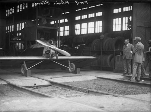 Ford, The tragic tale of the flying flivver, Ford’s “Model T of the Air”
