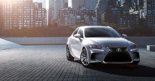 レクサスIS、全固体電池で航続1000kmへ、プレミアムEVの常識を書き換える