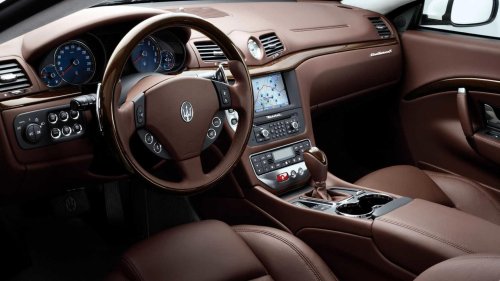 Maserati GranTurismo 4.2 review: Stylish Italian grand tourer