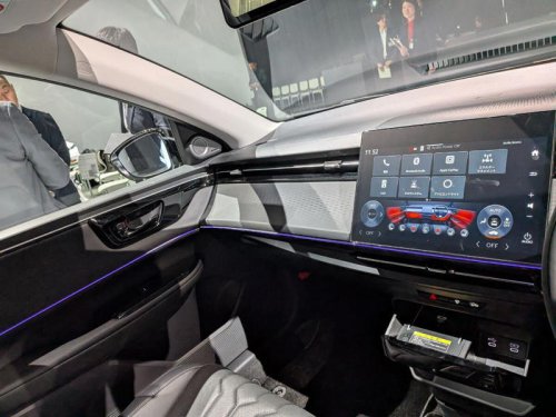 ホンダ「インサイト」がEVで復活! なぜ限定3,000台? 再登場の背景は?