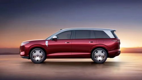 Grande, lujoso y chino: BYD va a por todas con el nuevo Great Tang