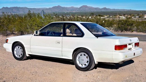 Infiniti, Everyone forgot about the 1990-1992 Infiniti M30 sports coupe and convertible