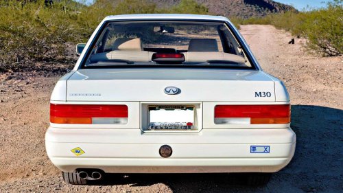 Everyone forgot about the 1990-1992 Infiniti M30 sports coupe and convertible