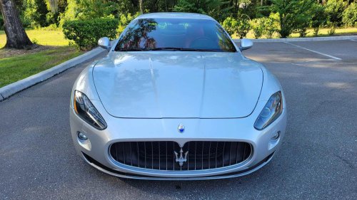 Maserati GranTurismo 4.2 review: Stylish Italian grand tourer