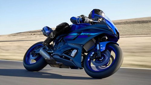 2026 Yamaha R7 vs Honda CBR650R: Performance specs comparison
